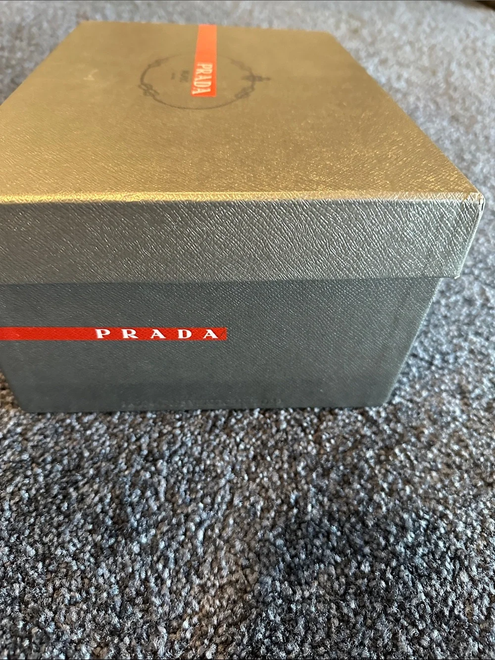 Prada branded presentation